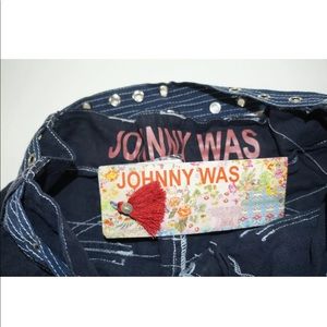 Johnny Was navy blue cargo shorts